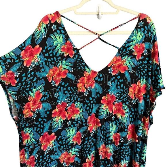 Swimsuits For All Hawaiian Floral Strappy Swimsuit Cover Up - Picture 6 of 8